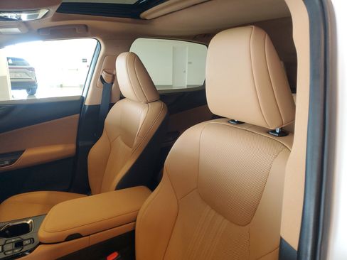 Used 2023 Lexus NX 350h AWD image 21