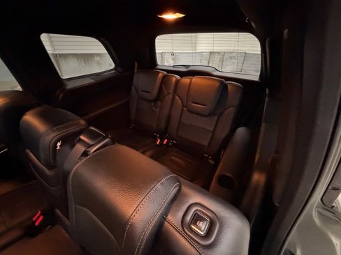 Used 2019 Mercedes-Benz GLS 550 4MATIC w/ Driver Assistance Package image 18