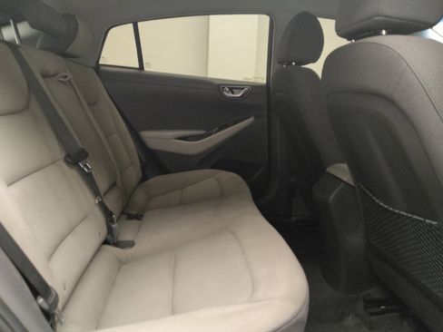 Used 2021 Hyundai Ioniq SEL image 19