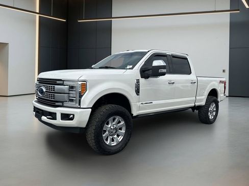 Used 2019 Ford F250 Platinum w/ Platinum Ultimate Package image 1