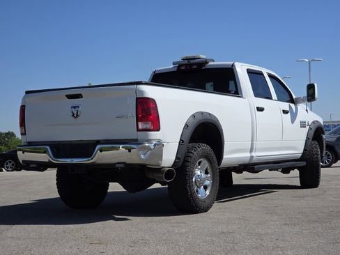 Used 2018 RAM 2500 Tradesman w/ Chrome Appearance Group AWD/4WD image 16