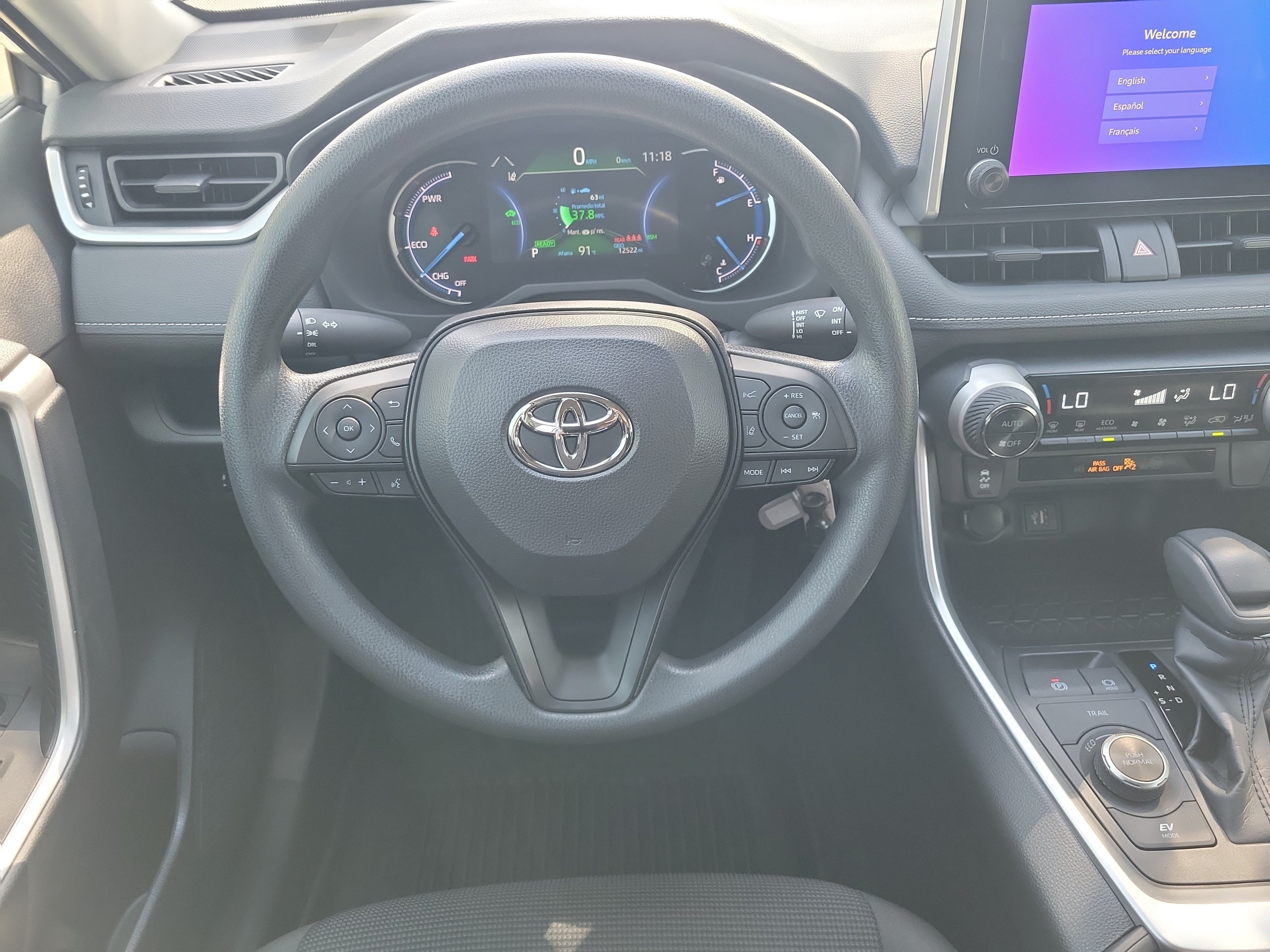 Used 2025 Toyota RAV4 LE AWD/4WD image 17