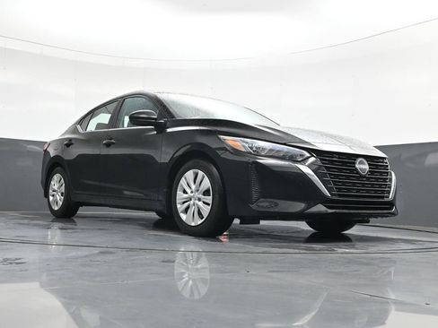 Used 2024 Nissan Sentra S FWD image 36