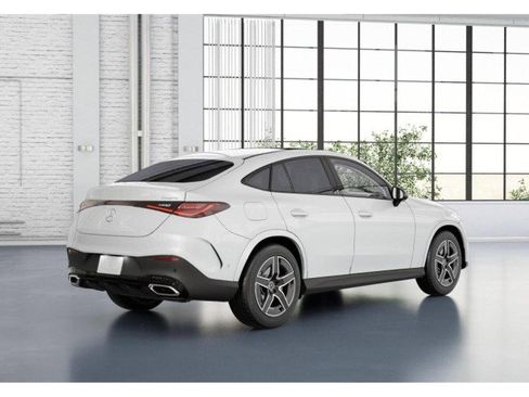 Certified 2025 Mercedes-Benz GLC 300 4MATIC image 41