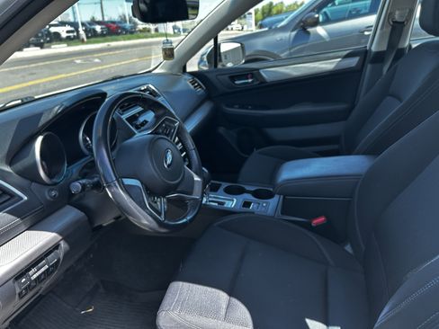 Used 2018 Subaru Legacy 2.5i Premium AWD/4WD image 8