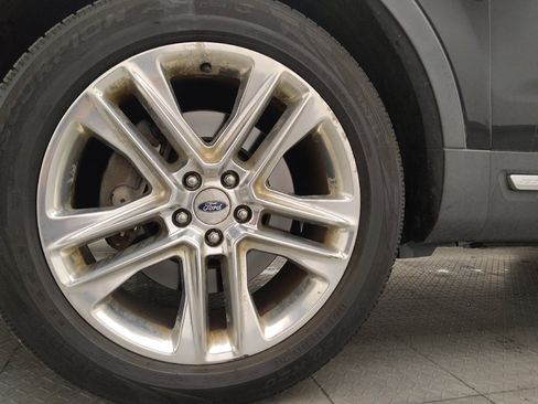 Used 2016 Ford Explorer Limited w/ Equipment Group 301A image 31