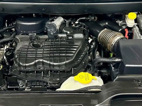 Used 2014 Dodge Journey R/T w/ Flexible Seating Group image 3