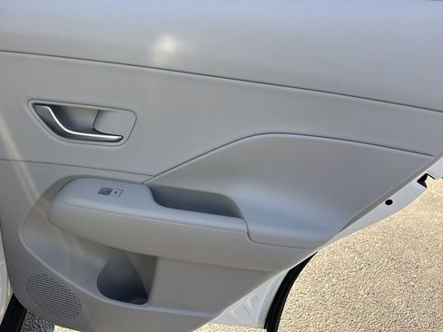 New 2026 Hyundai Kona SEL Premium FWD image 14
