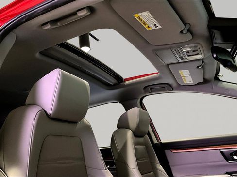 Used 2021 Honda CR-V Touring image 27