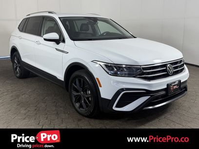 Used 2024 Volkswagen Tiguan SE