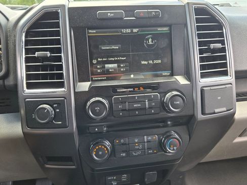 Used 2015 Ford F150 XLT w/ Equipment Group 301A Mid RWD image 10