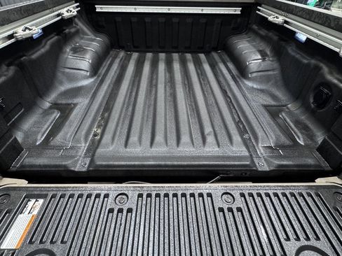 Certified 2022 Nissan Frontier PRO-4X w/ Pro-4X Premium Package image 28