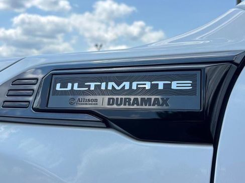 Used 2024 GMC Sierra 2500 Denali Ultimate w/ Max Trailering Package AWD/4WD image 10