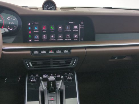 Certified 2023 Porsche 911 Targa 4S AWD/4WD image 16