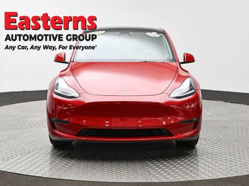 Used 2021 Tesla Model Y Long Range image 2
