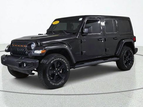 Used 2021 Jeep Wrangler Unlimited Sahara AWD/4WD image 3