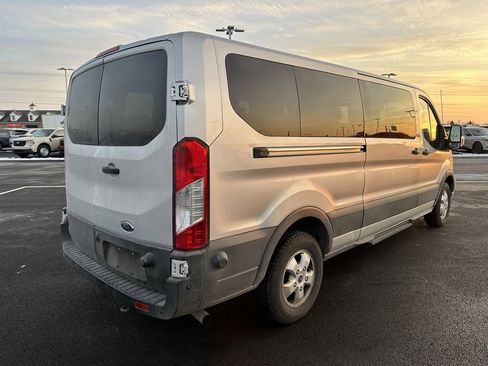 Used 2020 Ford Transit 350 XLT image 5