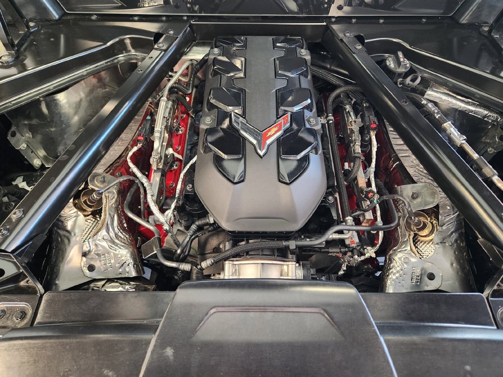 New 2027 Chevrolet Corvette Stingray Coupe w/ 1LT RWD image 20
