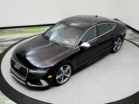 Used 2018 Audi RS 7 Prestige w/ Driver Assistance Package image 34