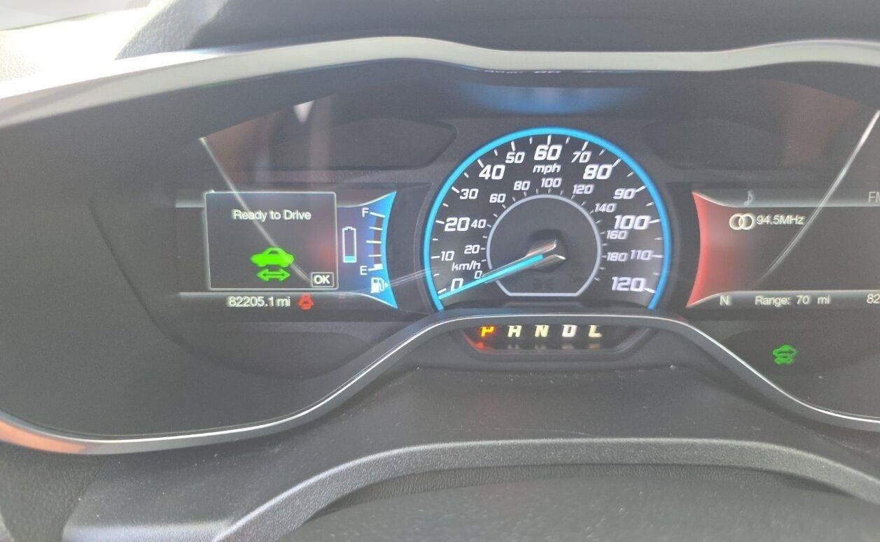 Used 2018 Ford C-MAX SE w/ Equipment Group 201A FWD image 8