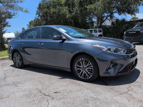 Used 2023 Kia Forte GT-Line w/ GT-Line Technology Package FWD image 2