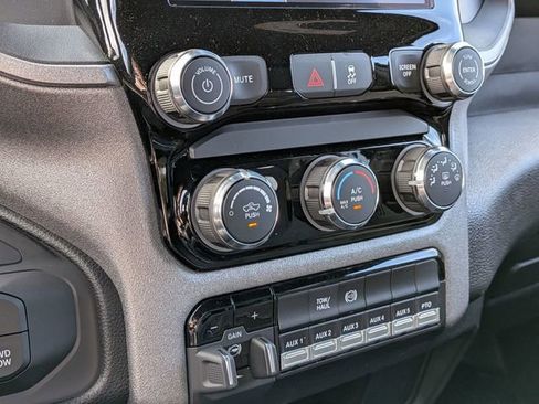 New 2026 RAM 5500 Tradesman w/ Chrome Appearance Group image 18