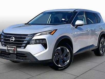 Certified 2025 Nissan Rogue SV