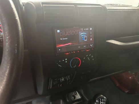 Used 1999 Jeep Wrangler Sport image 66