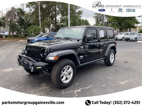 Used 2021 Jeep Wrangler Unlimited Islander image 8