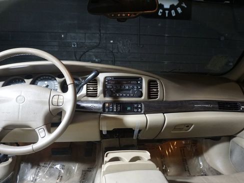 Used 2005 Buick Le Sabre Limited w/ Celebration Edition Package FWD image 16