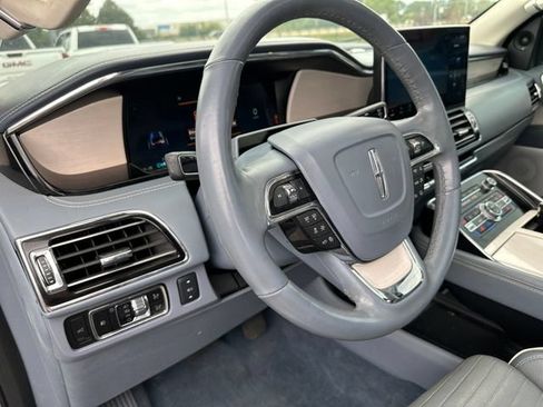Used 2023 Lincoln Navigator L Black Label AWD/4WD image 26