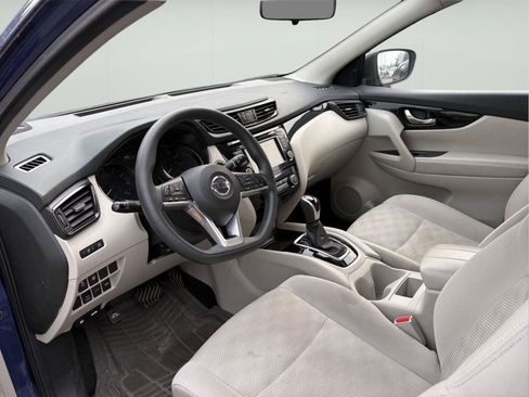 Used 2020 Nissan Rogue Sport SV AWD/4WD image 11