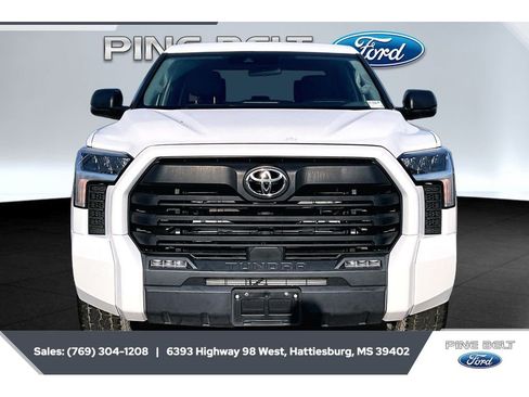 Used 2023 Toyota Tundra SR5 AWD/4WD image 3