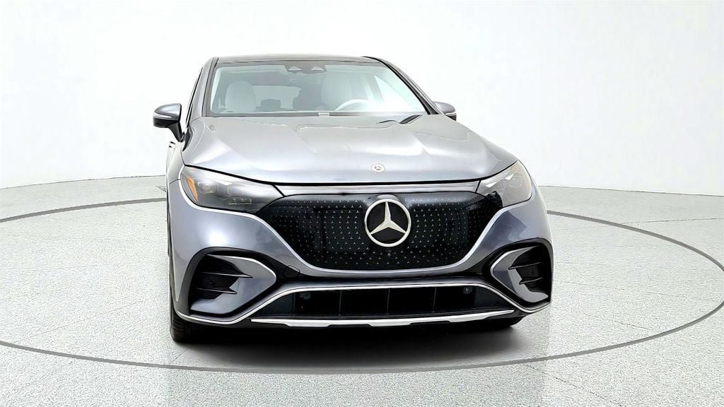 Used 2023 Mercedes-Benz EQE 500 4MATIC SUV w/ Pinnacle Trim Package image 2