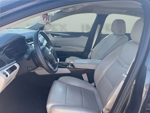 Used 2018 Cadillac XTS FWD image 12