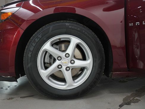 Used 2016 Chevrolet Malibu LS image 28