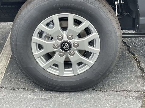 New 2026 Toyota Tacoma SR5 image 14