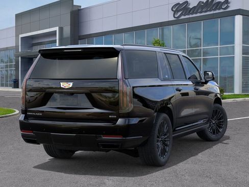 New 2026 Cadillac Escalade ESV Platinum Sport image 4