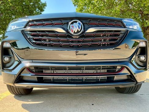 Used 2023 Buick Encore GX Essence w/ Advanced Technology Package FWD image 9