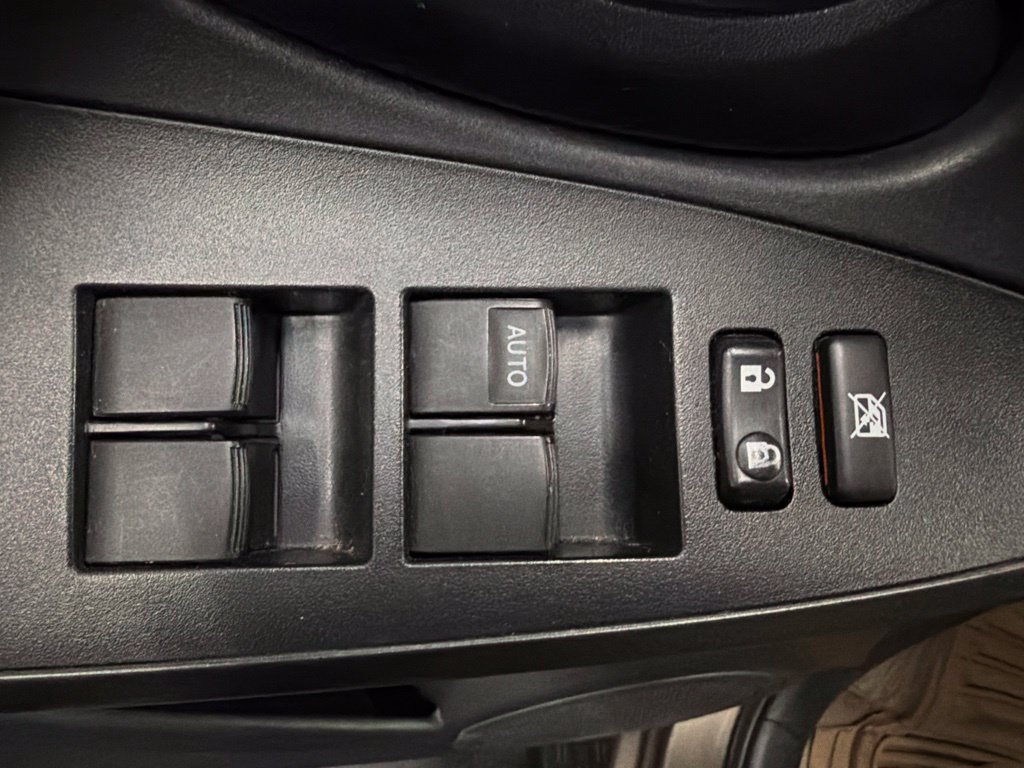 Used 2012 Toyota RAV4 4WD w/ Value Pkg image 18
