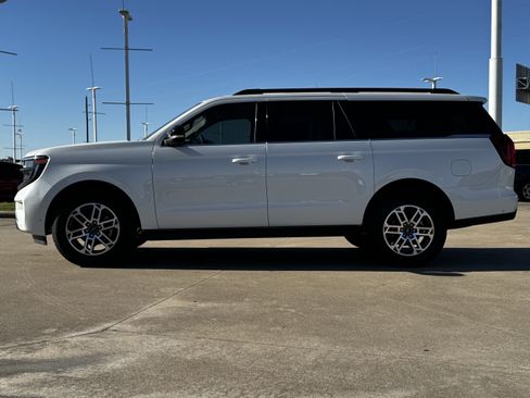 New 2025 Ford Expedition Max Active image 8