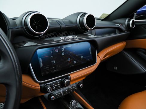 Certified 2023 Ferrari Portofino M image 31