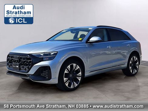 Certified 2025 Audi Q8 Premium AWD/4WD image 1