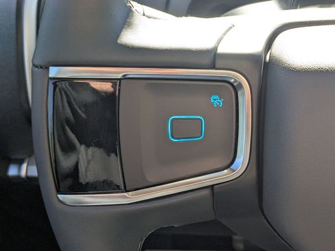 New 2026 Ford Expedition Active image 29