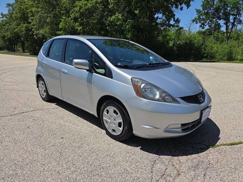 Used 2013 Honda Fit image 8