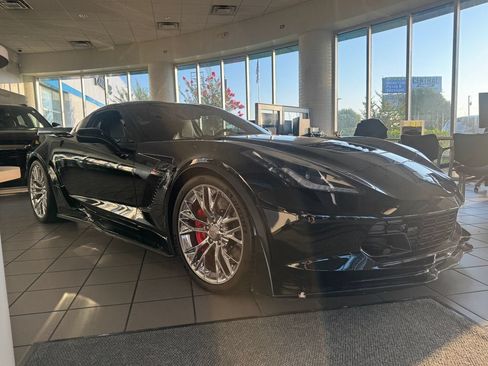 Used 2017 Chevrolet Corvette Z06 RWD image 13