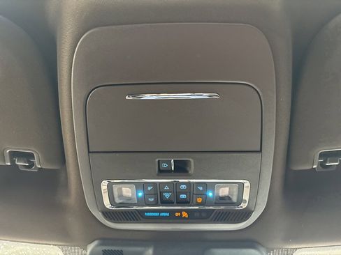 Used 2024 Ford F150 King Ranch w/ FX4 Off-Road Package image 56