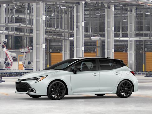 New 2026 Toyota Corolla XSE FWD image 5