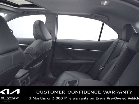 Used 2024 Toyota Camry XLE image 12