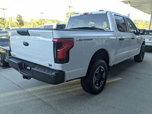New 2023 Ford F150 Lightning Pro w/ Tow Technology Package image 4